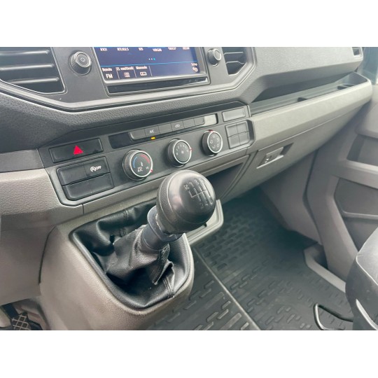 VOLKSWAGEN van CRAFTER TD 2.0 TDi L2H2