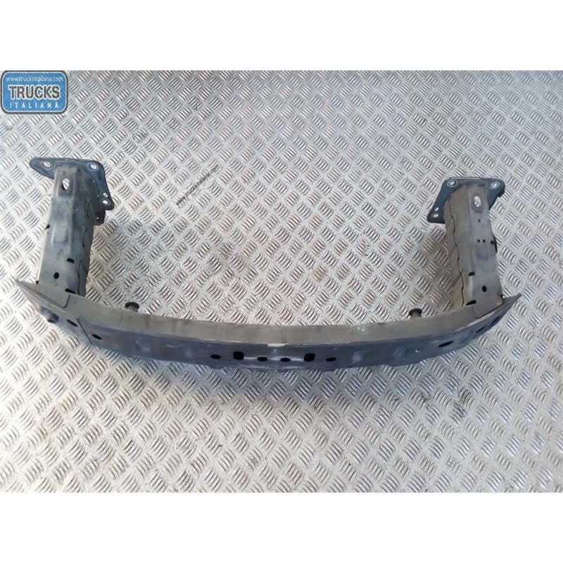 FORD TRAVERSA ANTERIORE PARAURTO FORD Focus 2007>2011 usato