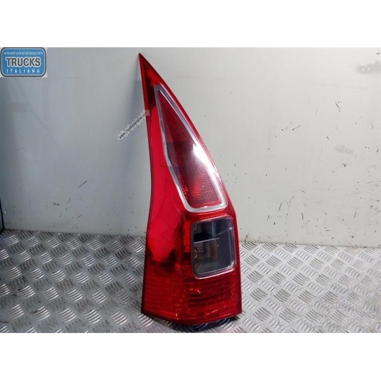 FARO POSTERIORE ESTERNO SINISTRO RENAULT Megane 2006>2008 usato