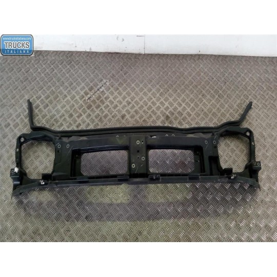 RIVESTIMENTO ANTERIORE COMPLETO RENAULT van Trafic 2001>2007 usato