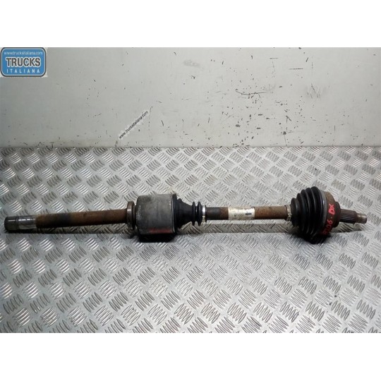 SEMIASSE ANTERIORE DESTRO RENAULT van Trafic 2001>2007 usato