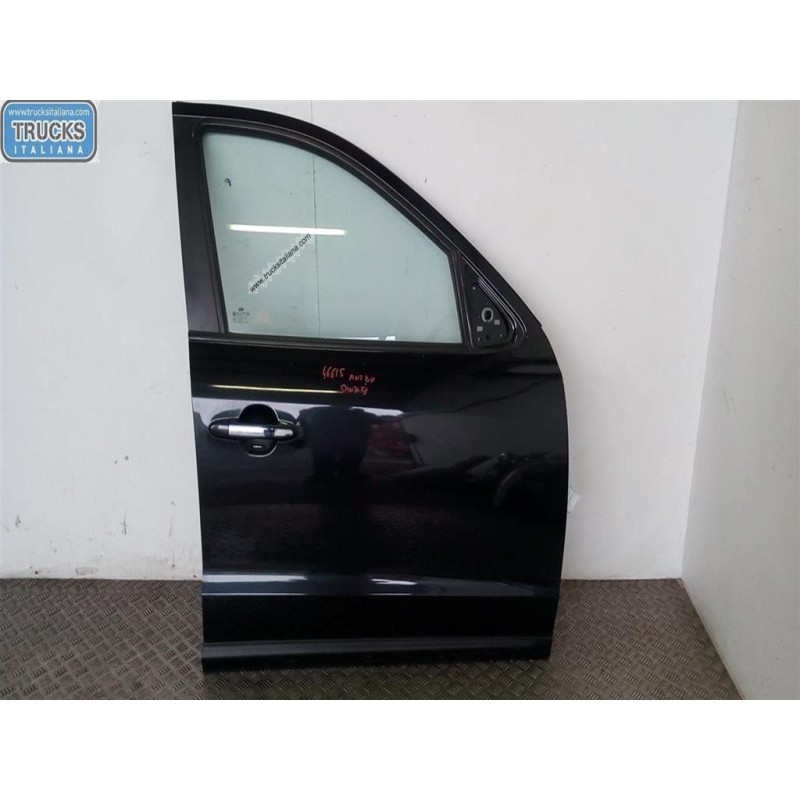 HYUNDAI RIGHT FRONT DOOR  HYUNDAI Santa Fe 2006>2009 used