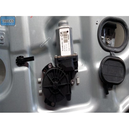 ALZA VETRI ANTERIORI SINISTRO HYUNDAI Santa Fe 2006>2009 usato