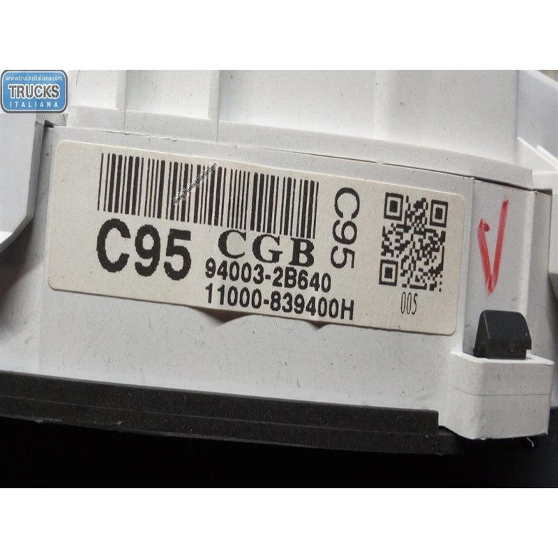 HYUNDAI QUADRO STRUMENTI HYUNDAI Santa Fe 2006>2009 usato