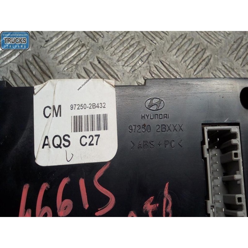 HYUNDAI CENTRALINA CLIMATIZZATORE HYUNDAI Santa Fe 2006>2009 usato