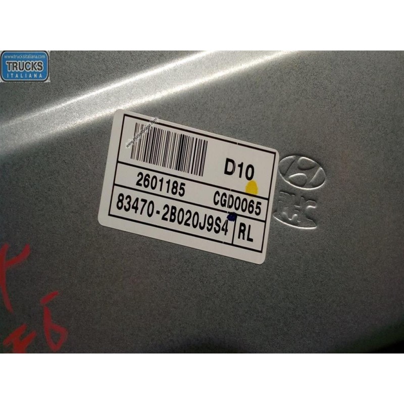 HYUNDAI ALZA VETRI POSTERIORI SINISTRO HYUNDAI Santa Fe 2006>2009 usato