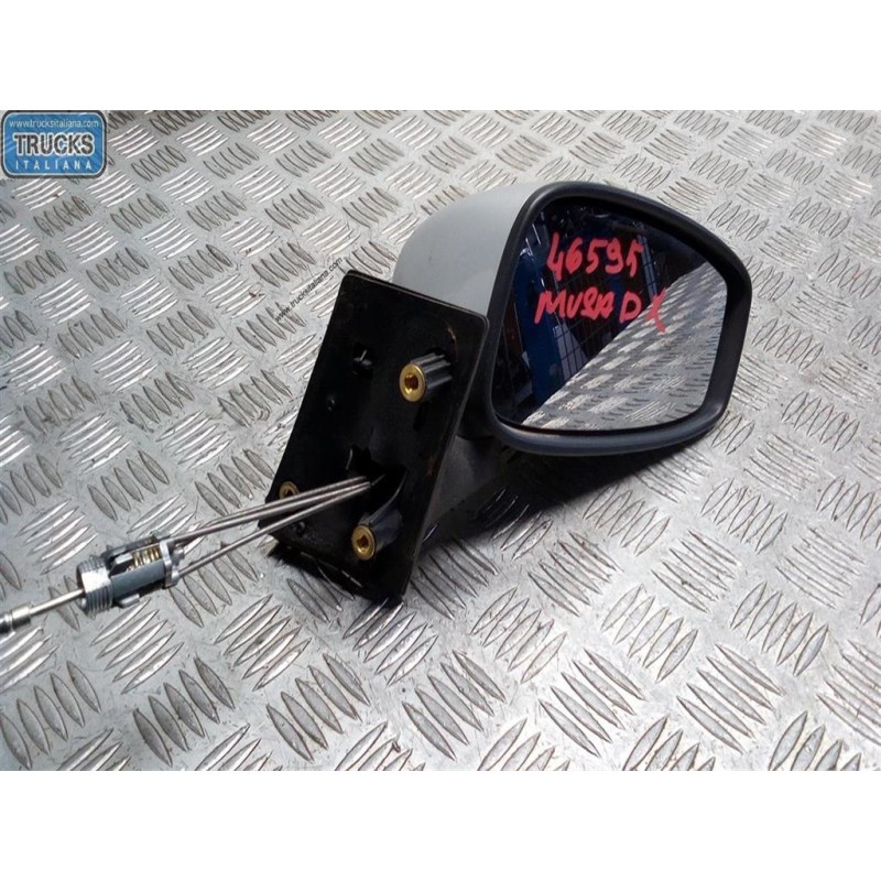 FIAT RETROVISORE DESTRO FIAT Idea 2005>2013 usato