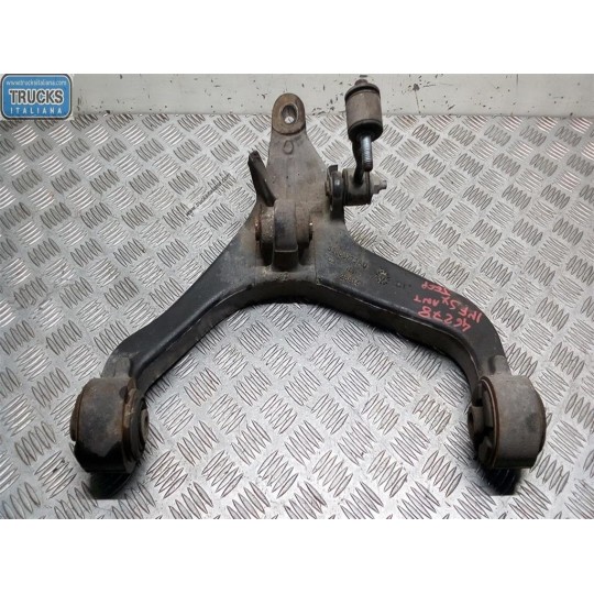 BRACCIO OSCILLANTE ANTERIORE INFERIORE SINISTRO JEEP Cherokee 2005>2008 usato