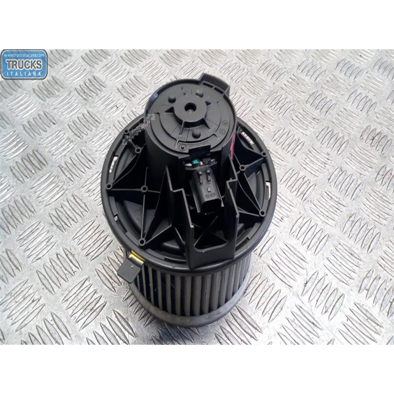 JEEP INTERNAL FUN MOTOR  JEEP Cherokee 2005>2008 used