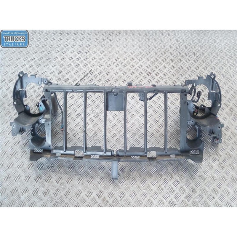 JEEP RIVESTIMENTO ANTERIORE COMPLETO JEEP Cherokee 2005>2008 usato