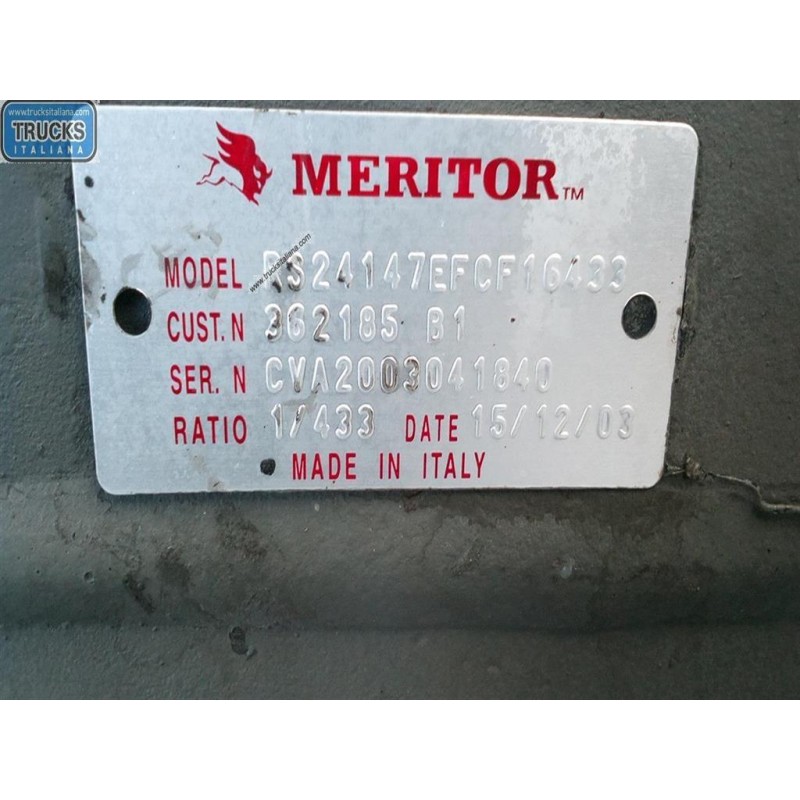 VOLVO truck ASSALE POSTERIORE VOLVO truck FL6 usato