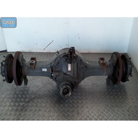 ASSALE POSTERIORE VOLVO truck FL6 usato