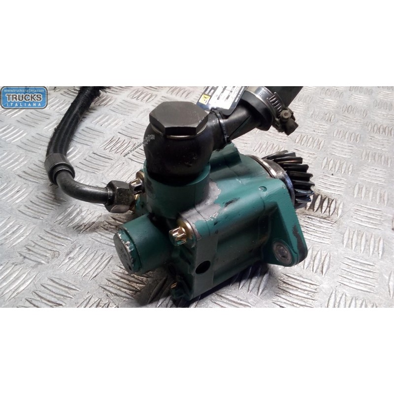 VOLVO truck POMPA IDROGUIDA VOLVO truck FL6 usato