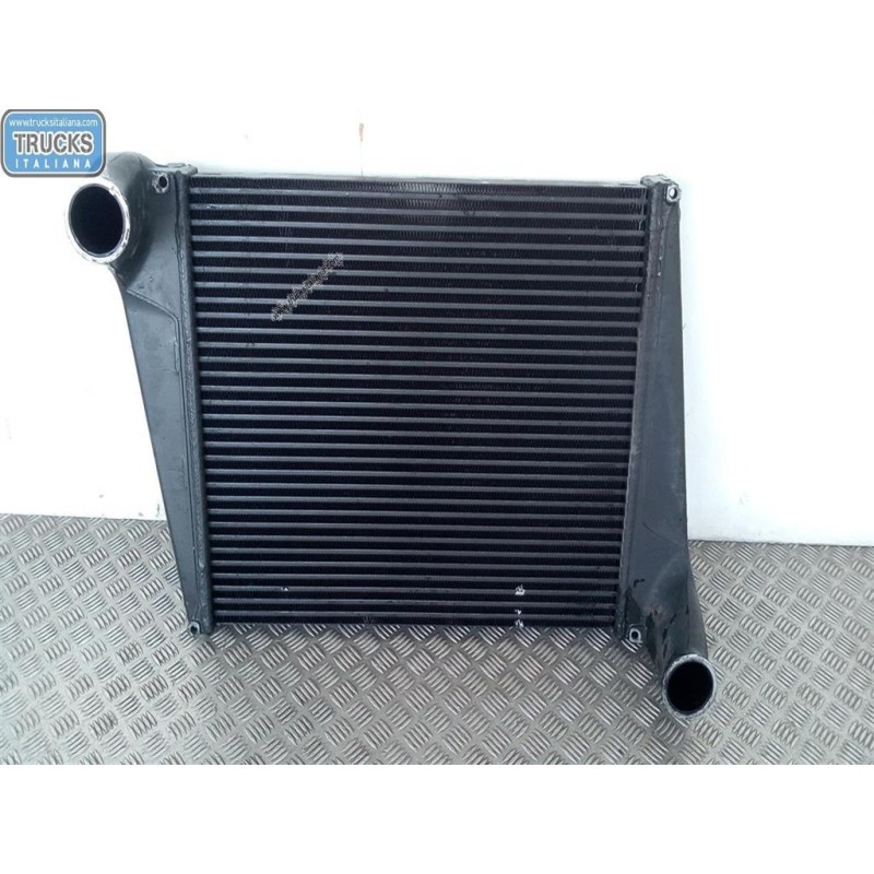 VOLVO truck RADIATORE INTERCOOLERS VOLVO truck FL6 usato