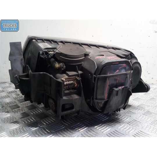 FARO ANTERIORE DESTRO VOLKSWAGEN Touareg 2002>2007 usato
