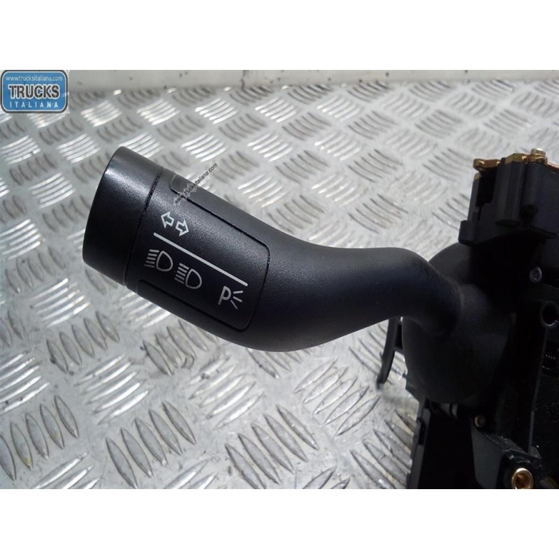 VOLKSWAGEN DEVIOLUCI VOLKSWAGEN Touareg 2002>2007 usato