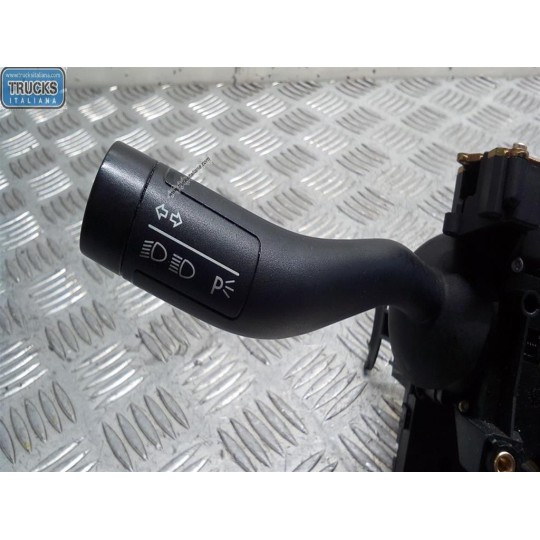 DEVIOLUCI VOLKSWAGEN Touareg 2002>2007 usato