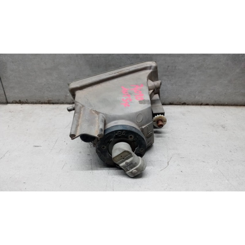 TOYOTA LEFT FOG LIGHT LAMP TOYOTA Rav 4 2000>2003 used