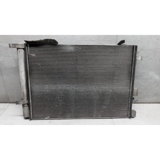 RADIATORE CLIMATIZZATORE HYUNDAI i20 2008>2012 usato