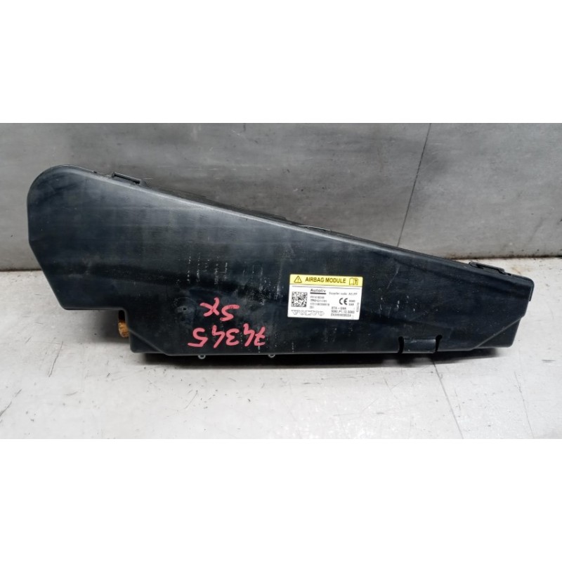 VOLVO AIR BAG LATERALE SINISTRO VOLVO V40 2016> usato