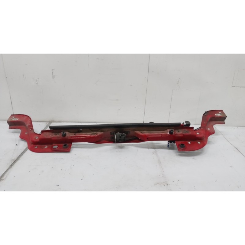 FIAT RIVESTIMENTO SUPERIORE ANTERIORE FIAT Qubo 2008>2014 usato