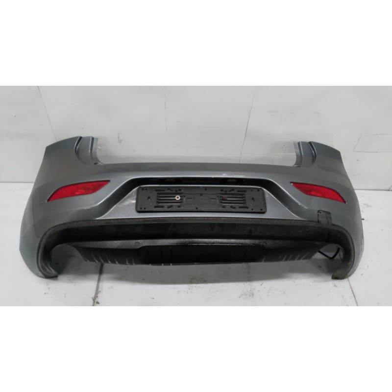VOLVO REAR BACK BUMPER  VOLVO V40 2016> used