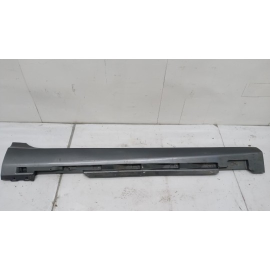 MINIGONNA DESTRA VOLVO V40 2016> usato