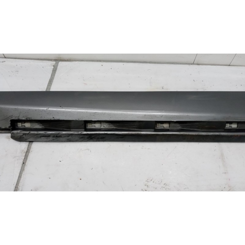 VOLVO MINISKIRT LEFT VOLVO V40 2016> used