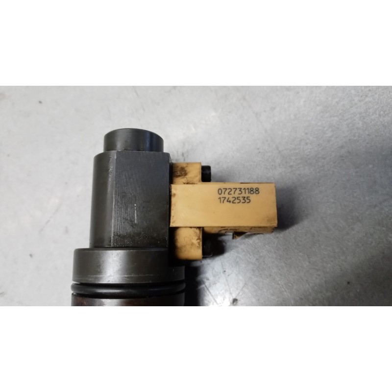 DAF INIETTORI DAF XF105 usato