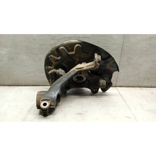 MONTANTE COMPLETO DESTRO VOLKSWAGEN Golf 7 2012>2016 usato