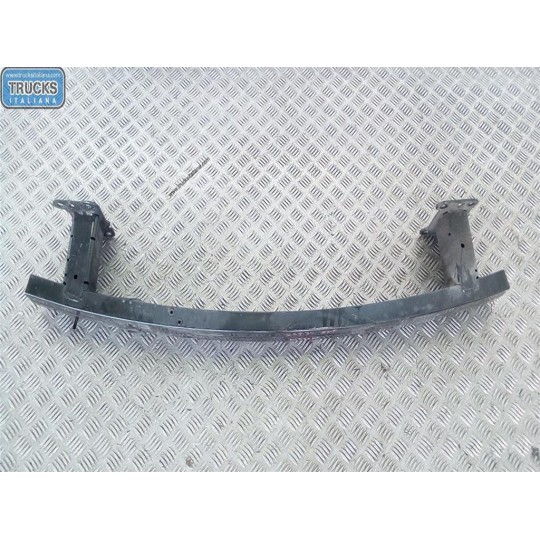 TRAVERSA ANTERIORE PARAURTO NISSAN Qashqai 2010>2014 usato
