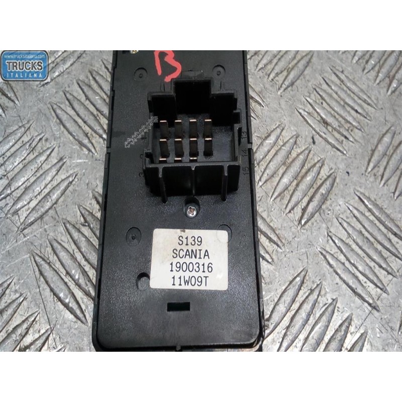 SCANIA INTERRUTTORI E PULSANTI ABITACOLO SCANIA Serie R 2005> usato