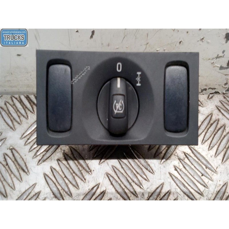 SCANIA INTERRUTTORI E PULSANTI ABITACOLO SCANIA Serie R 2005> usato