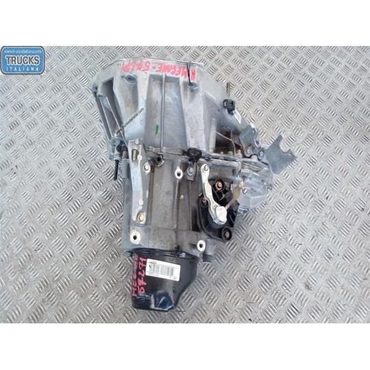 CAMBIO RENAULT Megane 2002>2006 usato