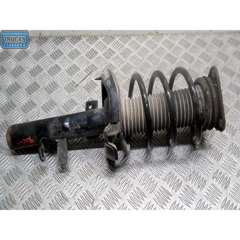 FORD RIGHT FRONT SHOCK ASSORBER FORD Focus 2011>2014 used