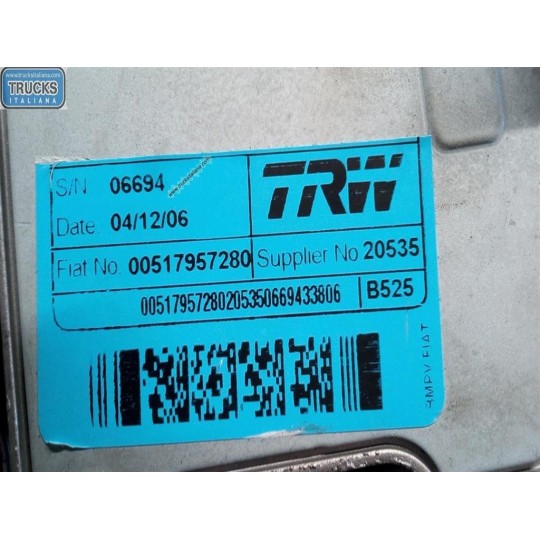 PIANTONE STERZO LANCIA Musa 2004>2007 usato