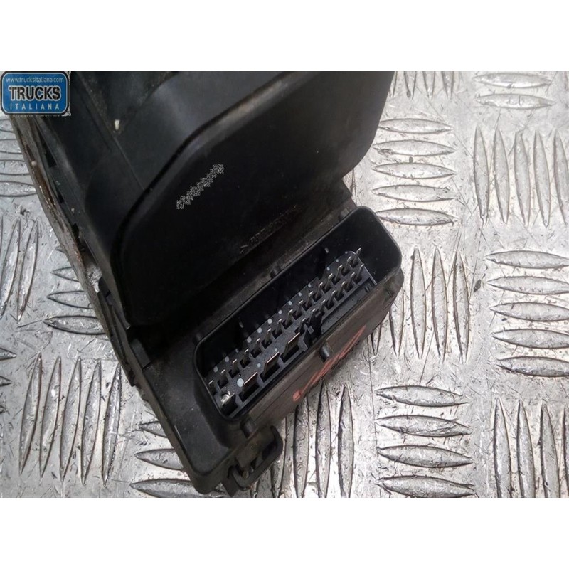 VOLVO GRUPPO ABS VOLVO S40 V40 2002>2004 usato