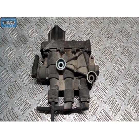 VARIE FRENI 2 MERCEDES-BENZ truck Actros 2003>2008 usato