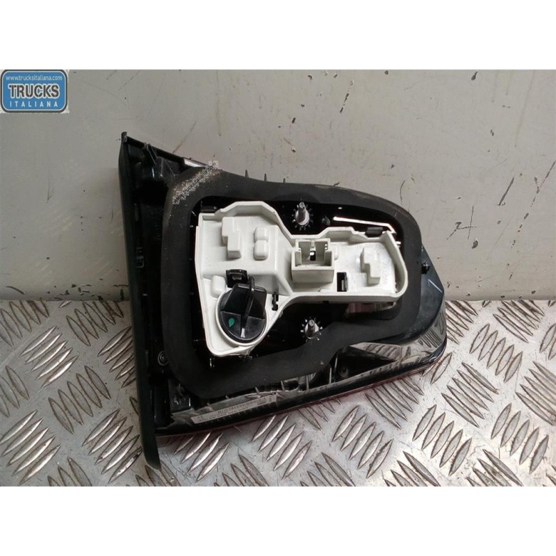 VOLKSWAGEN FARO POSTERIORE INTERNO DESTRO VOLKSWAGEN Golf 7 2012>2016 usato