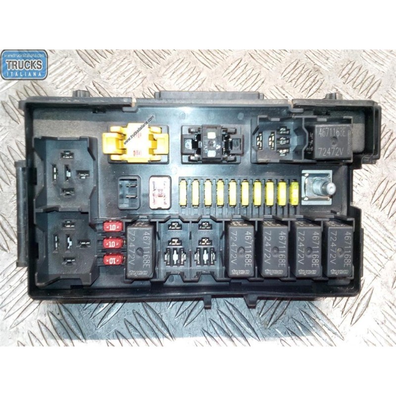 JEEP FUSE BOX JEEP Gran Cherokee (WH) 2005>2011 used