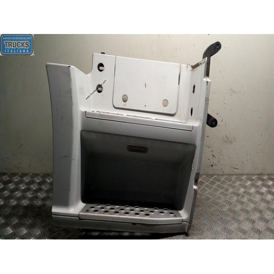 PEDANA SALITA A/DX MERCEDES-BENZ truck Actros 1997>2003 usato