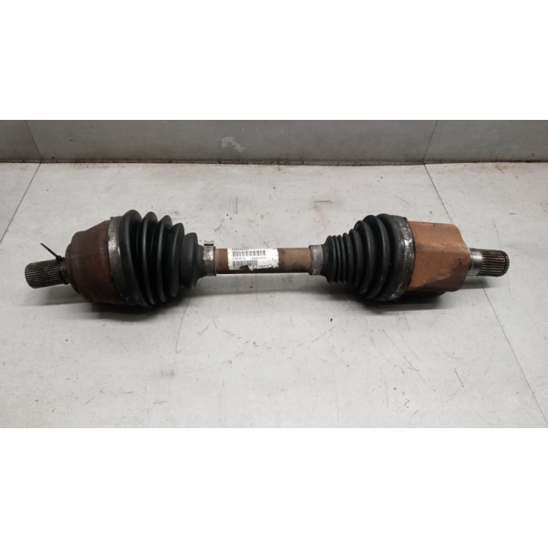 VOLVO FRONT HALF-AXLES LEFT  VOLVO V40 2012>2016 used