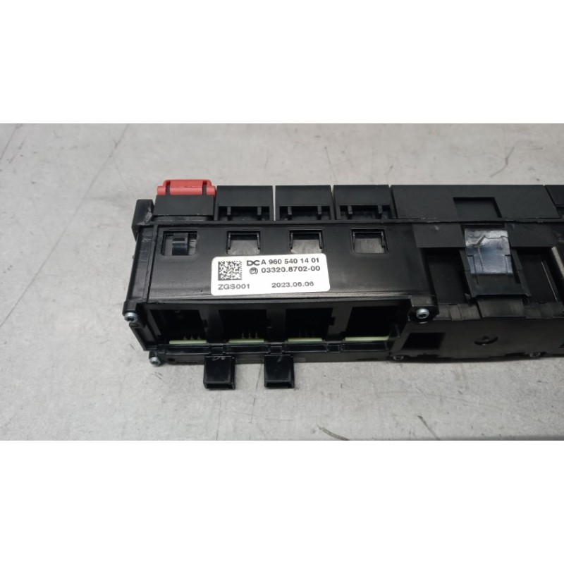 MERCEDES-BENZ truck INTERRUTTORI E PULSANTI ABITACOLO MERCEDES-BENZ truck Actros euro 6 2022> usato