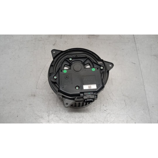 MOTORINO VENTILAZIONE INTERNA MERCEDES-BENZ truck Actros euro 6 2022> usato