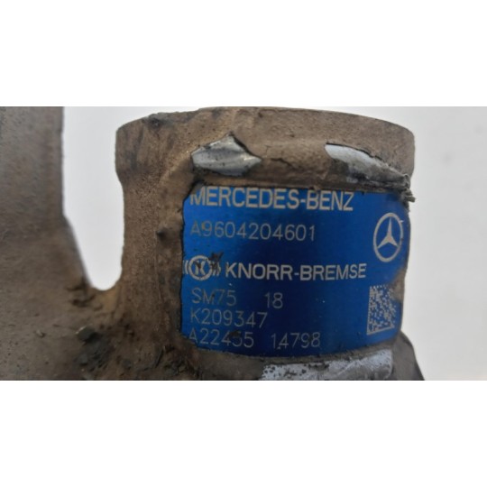 PINZA ANTERIORE SINISTRA MERCEDES-BENZ truck Actros euro 6 2022> usato