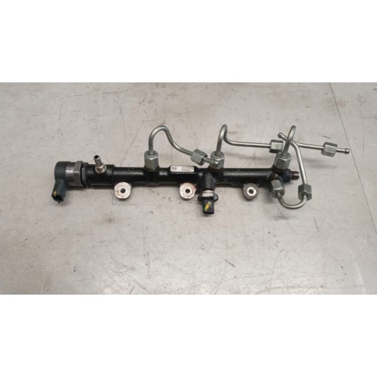 RIPARTITORE RAIL DEL CARBURANTE RENAULT van Trafic 2019>2021 used