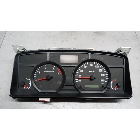INSTRUMENT PANEL ISUZU N2R used