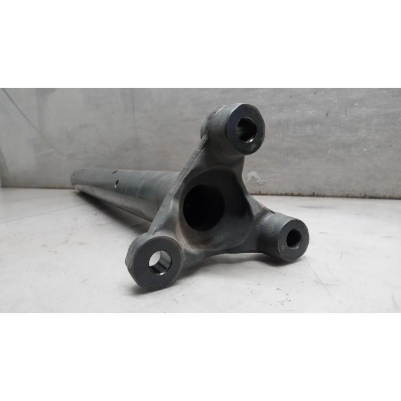 MERCEDES-BENZ truck SUPPORTO PARAFANGO POSTERIORE MERCEDES-BENZ truck Actros euro 6 2022> usato