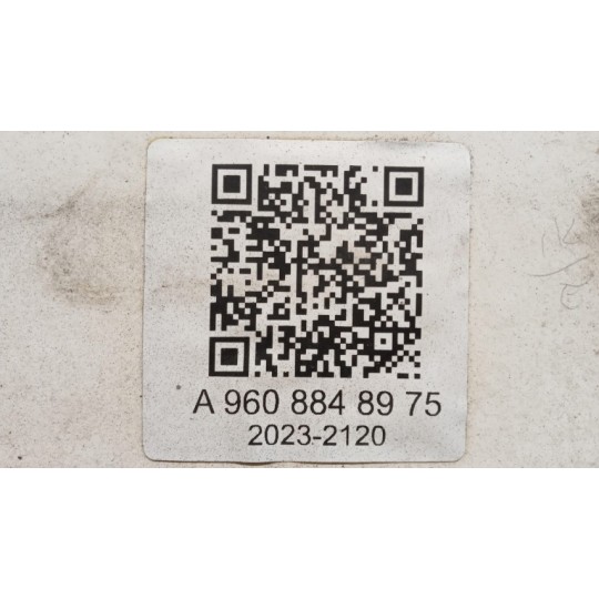 PLASTICHE ESTERNE VARIE MERCEDES-BENZ truck Actros euro 6 2022> usato