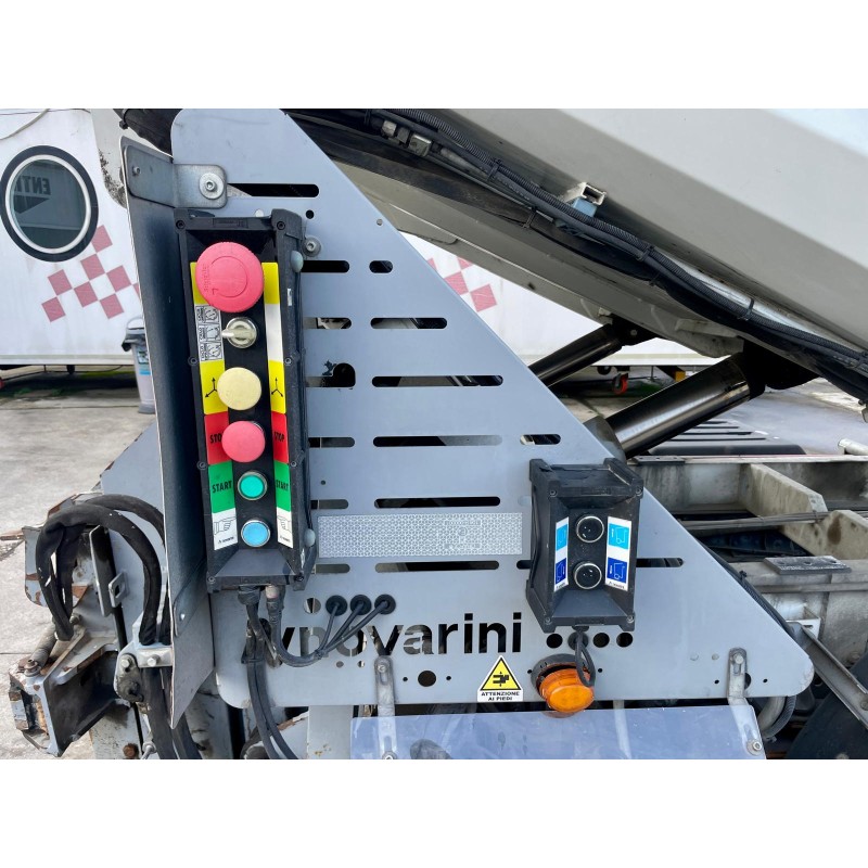 ISUZU ISUZU N2R 75D P75 5.2L